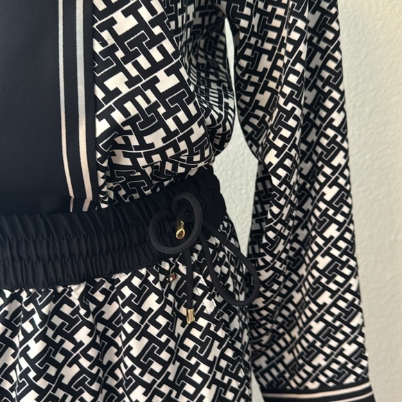 NWT Tommy Hilfiger Luxe Blouse and Pant Set - Picture 7 of 9